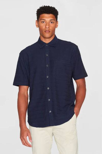 Chemise loose ss cotton solid striped jersey - Knowledge cotton apparel