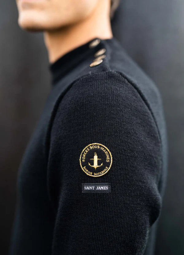 0656 Noir Compas5363 20Modifier 44f9362c e6bb 4549 b2ca af95e2a3a87a 600x833 crop center