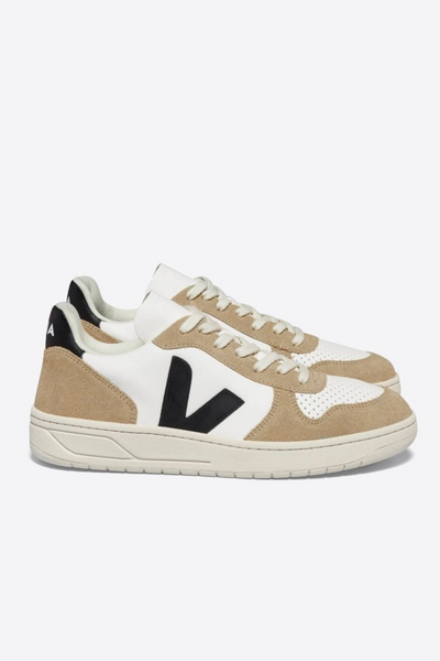 V-10 Chromefree leather - Veja