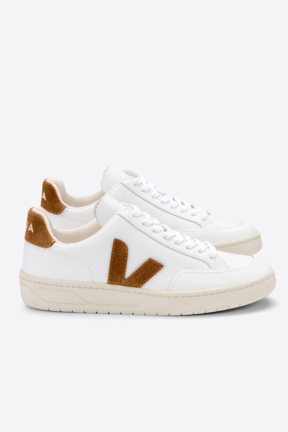 V-12 Leather - Veja