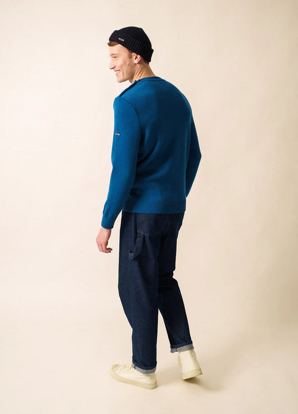 8888 T8 LAC E shop BD 02 5e6cc796 d85d 41a8 a93b a73e9eb1bade 600x833 crop center