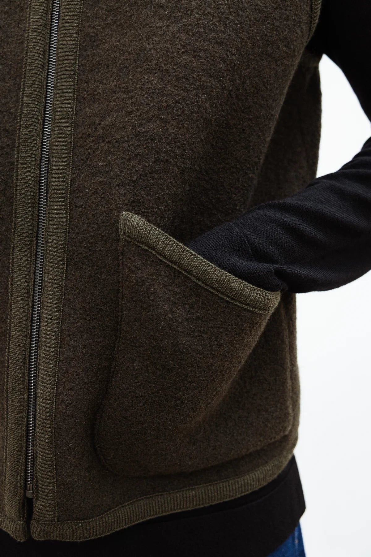 veste rivo sans manche zip laine bouilie kaki 3